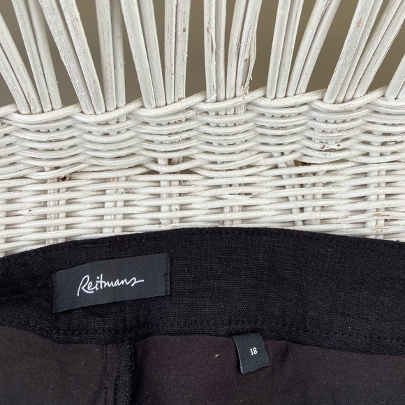 NWT Reitmans Linen Skorts in Navy - Picture 7 of 8